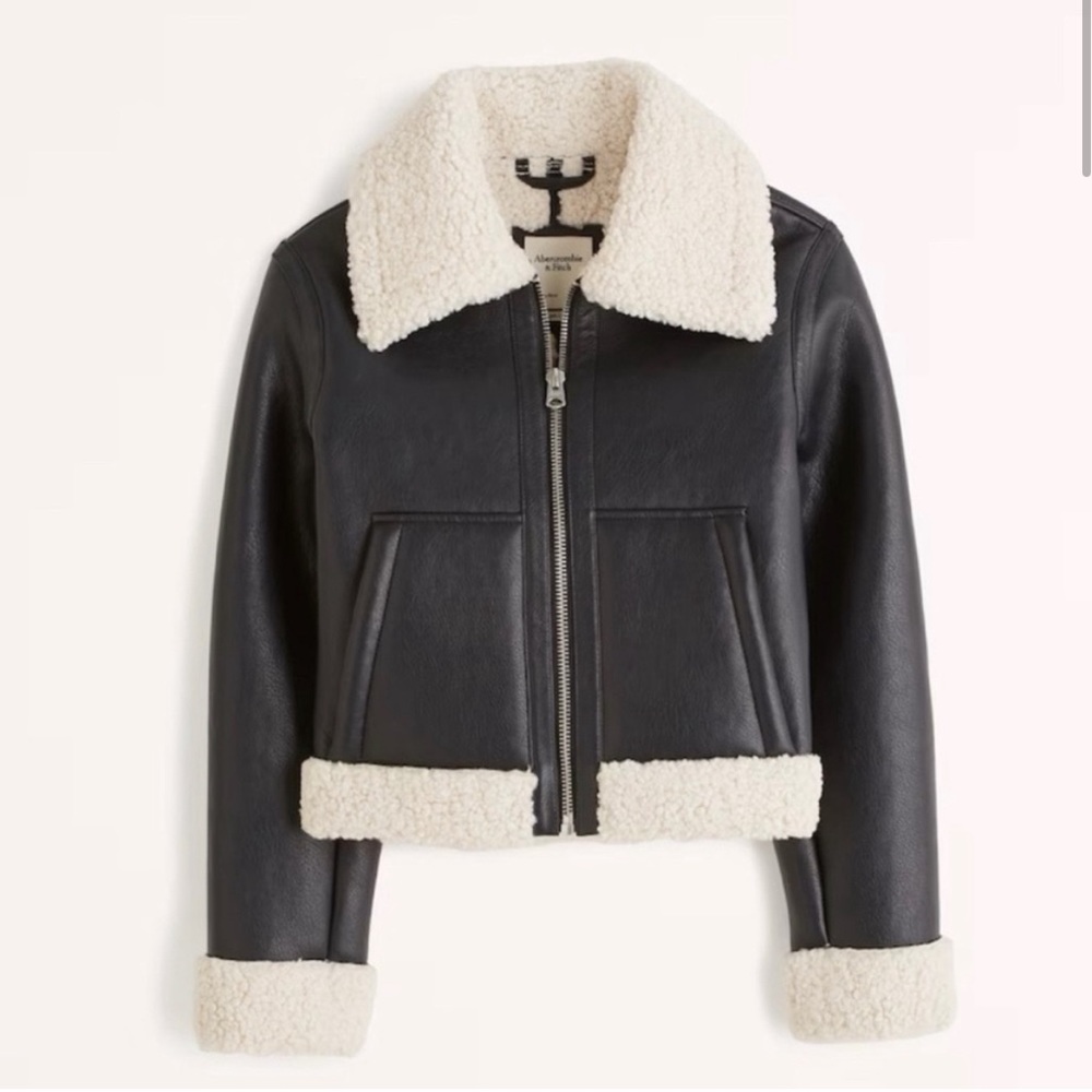 Abercrombie & Fitch
Sherpa-Lined Vegan Leather Shearling Jacket